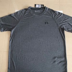 NWT Under Armour loose fit XL T-Shirt. Grey. Never worn tags attached.
